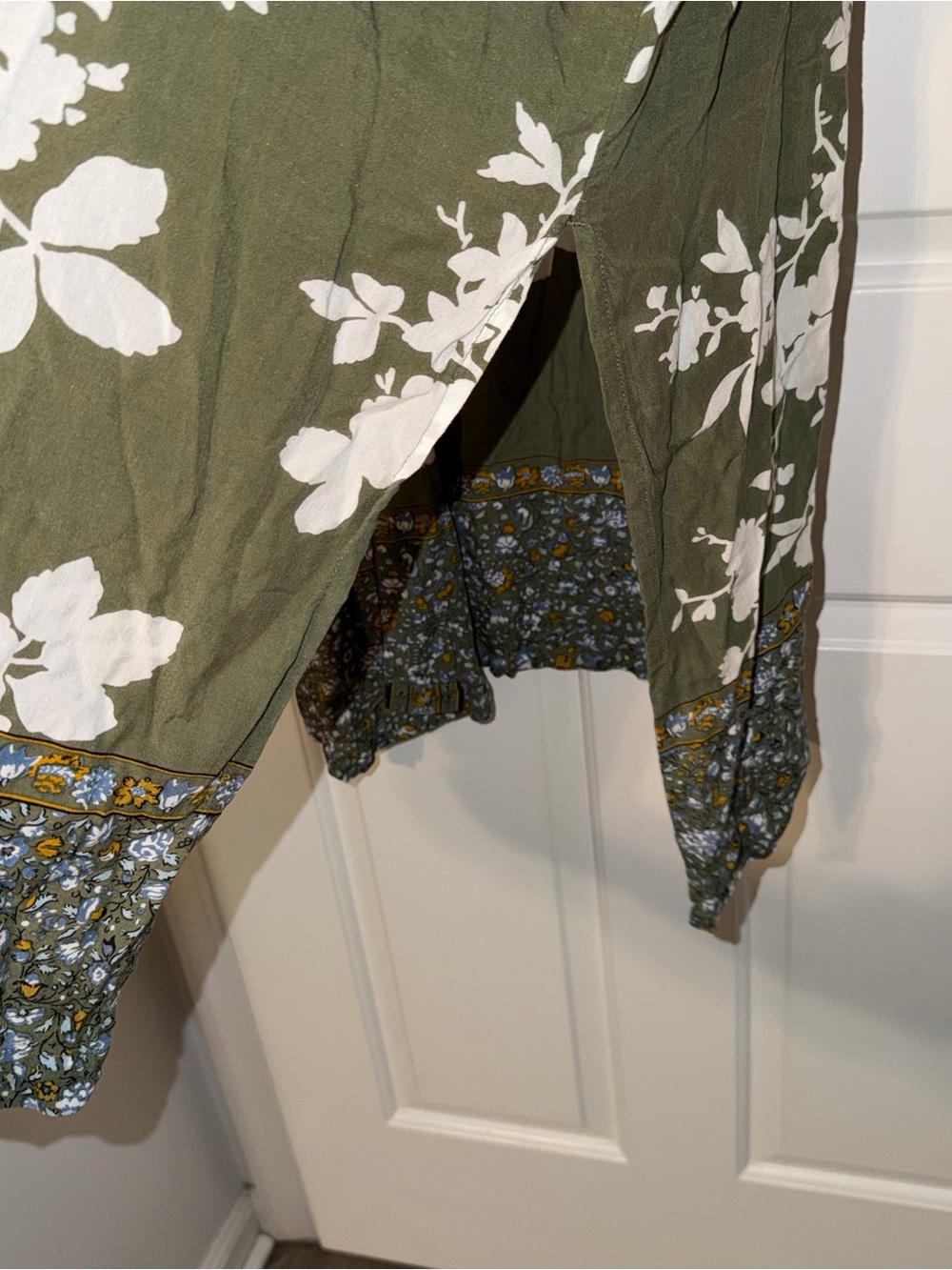 LOFT Outlet Olive Green Lightweight 100% modal floral duster long kimono M/L - Picture 9 of 15